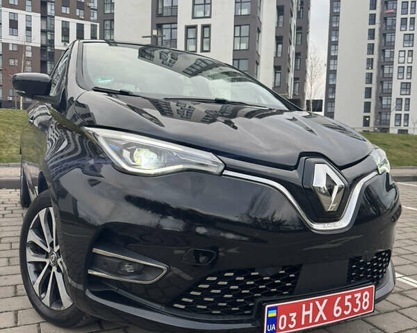 Черный Рено Зое, объемом двигателя 0 л и пробегом 125 тыс. км за 11999 $, фото 1 на Automoto.ua