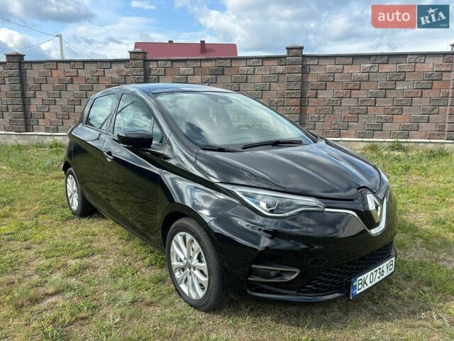 Черный Рено Зое, объемом двигателя 0 л и пробегом 123 тыс. км за 11700 $, фото 1 на Automoto.ua