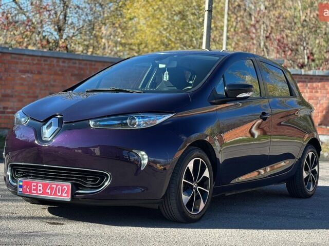 Фиолетовый Рено Зое, объемом двигателя 0 л и пробегом 162 тыс. км за 9900 $, фото 1 на Automoto.ua