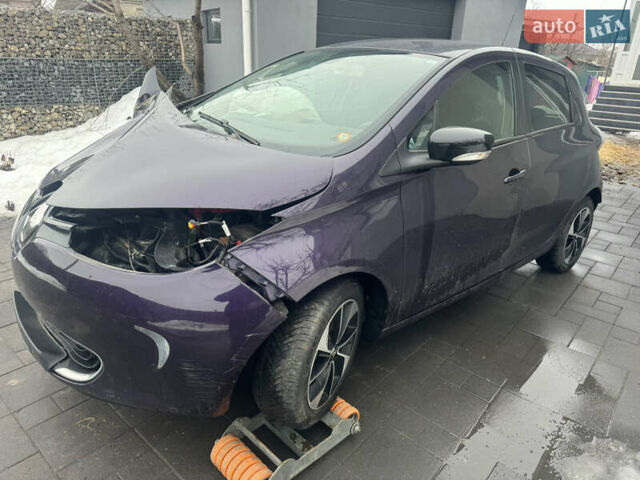 Фиолетовый Рено Зое, объемом двигателя 0 л и пробегом 45 тыс. км за 6799 $, фото 1 на Automoto.ua