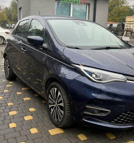 Фиолетовый Рено Зое, объемом двигателя 0 л и пробегом 47 тыс. км за 13700 $, фото 1 на Automoto.ua