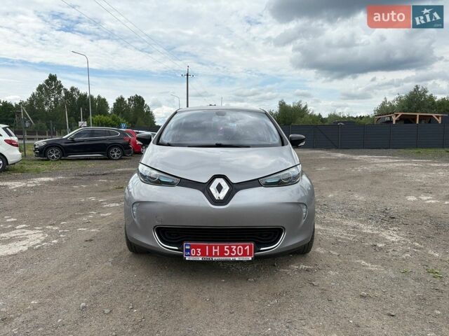 Коричневий Рено Зое, об'ємом двигуна 0 л та пробігом 121 тис. км за 6900 $, фото 1 на Automoto.ua