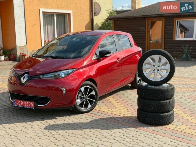 Червоний Рено Зое, об'ємом двигуна 0 л та пробігом 115 тис. км за 10200 $, фото 1 на Automoto.ua