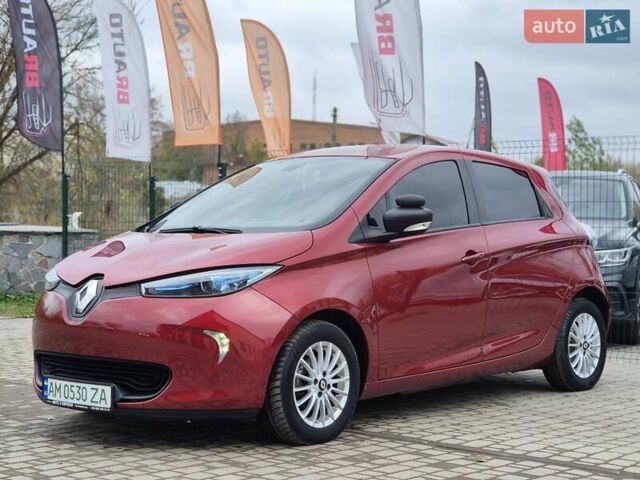 Рено Зое 2018 в Бердичеве на Automoto.ua Красный Рено Зое, объемом двигателя 0 л и пробегом 121 тыс. км за 9455 $, фото 1 на Automoto.ua
