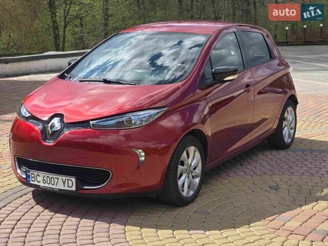 Червоний Рено Зое, об'ємом двигуна 0 л та пробігом 55 тис. км за 10450 $, фото 1 на Automoto.ua