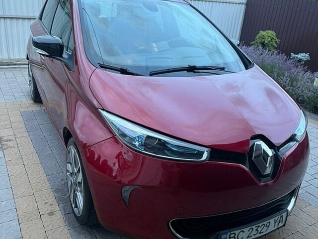 Червоний Рено Зое, об'ємом двигуна 0 л та пробігом 86 тис. км за 10800 $, фото 1 на Automoto.ua