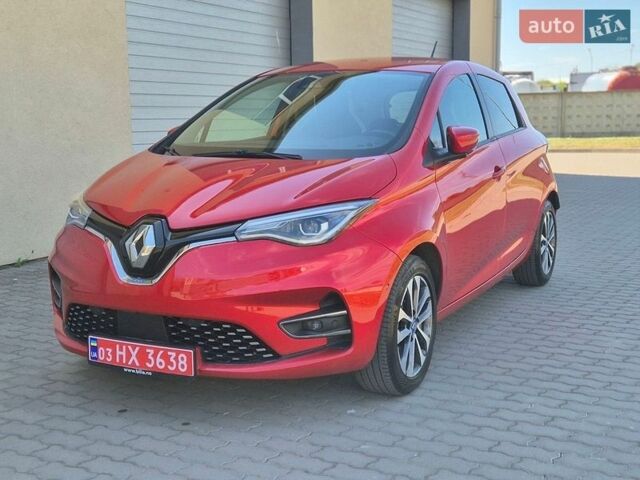 Красный Рено Зое, объемом двигателя 0 л и пробегом 160 тыс. км за 11300 $, фото 1 на Automoto.ua