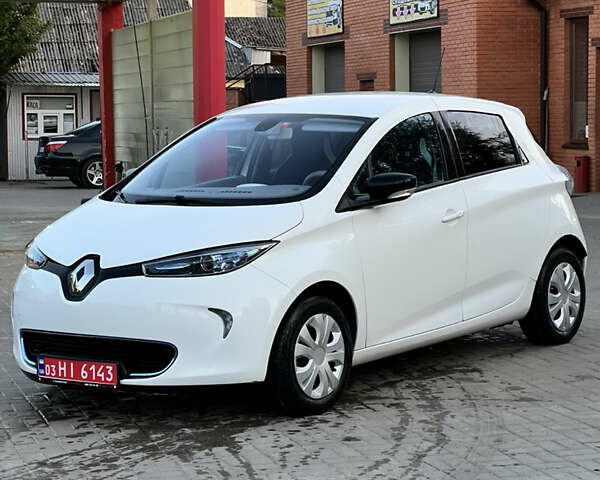 Рено Зое, объемом двигателя 0 л и пробегом 83 тыс. км за 6200 $, фото 1 на Automoto.ua