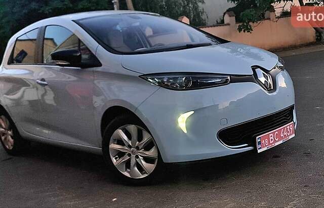 Рено Зое, об'ємом двигуна 0 л та пробігом 118 тис. км за 7700 $, фото 1 на Automoto.ua