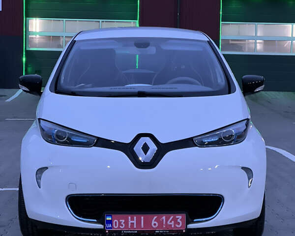 Рено Зое, объемом двигателя 0 л и пробегом 87 тыс. км за 5900 $, фото 1 на Automoto.ua