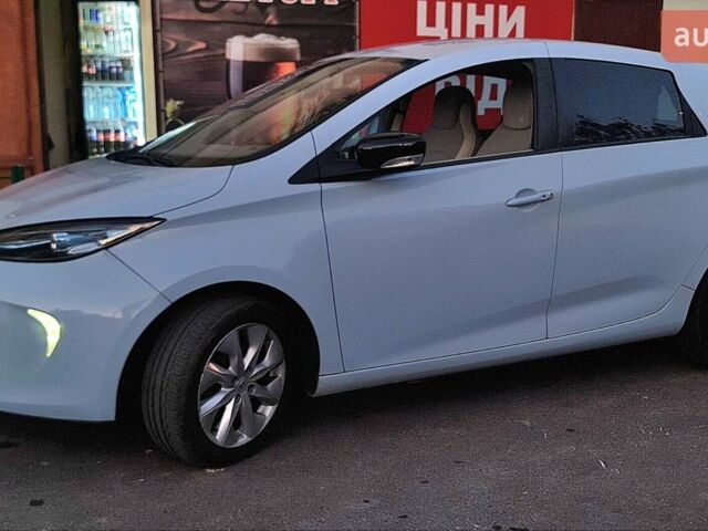 Рено Зое, об'ємом двигуна 0 л та пробігом 118 тис. км за 7700 $, фото 1 на Automoto.ua