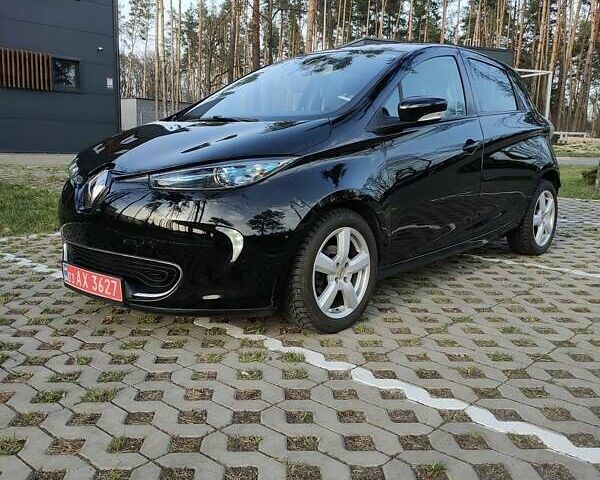 Рено Зое, объемом двигателя 0 л и пробегом 118 тыс. км за 9600 $, фото 1 на Automoto.ua