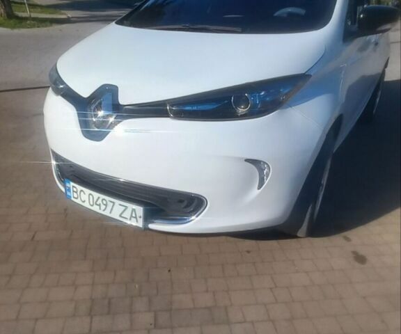 Рено Зое, объемом двигателя 0 л и пробегом 229 тыс. км за 7200 $, фото 1 на Automoto.ua