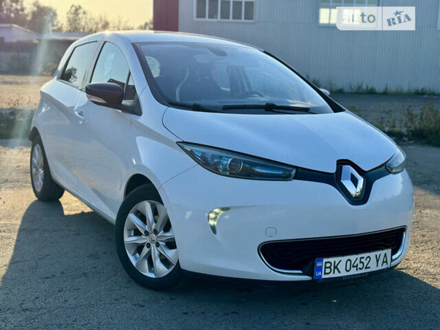 Рено Зое, объемом двигателя 0 л и пробегом 112 тыс. км за 6800 $, фото 1 на Automoto.ua