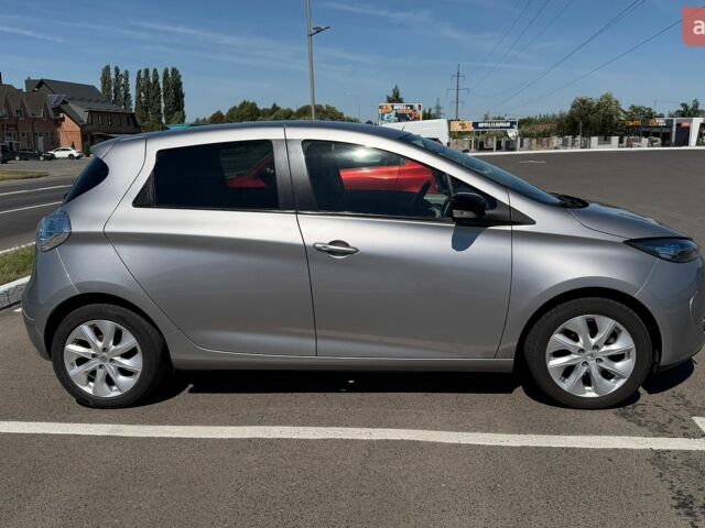 Рено Зое, об'ємом двигуна 0 л та пробігом 107 тис. км за 7200 $, фото 1 на Automoto.ua