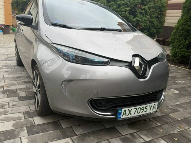 Рено Зое, об'ємом двигуна 0 л та пробігом 48 тис. км за 7800 $, фото 1 на Automoto.ua