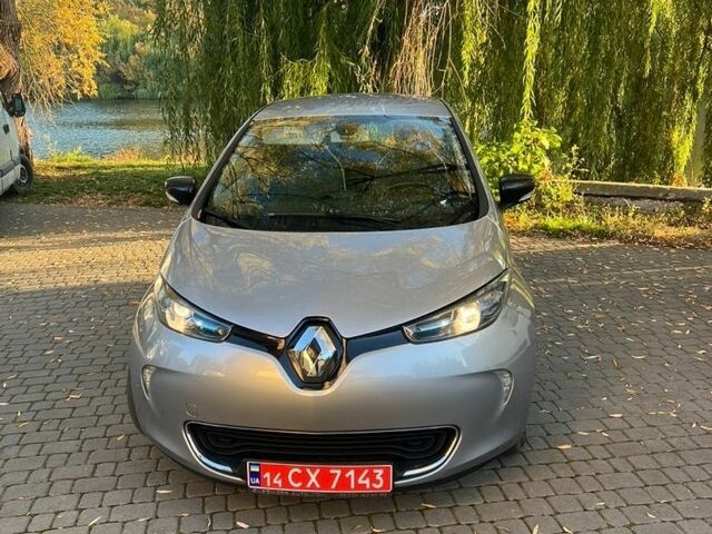 Рено Зое, об'ємом двигуна 0 л та пробігом 139 тис. км за 7100 $, фото 1 на Automoto.ua