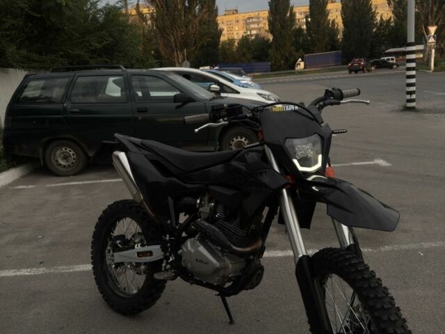 Рено Зое, объемом двигателя 0 л и пробегом 122 тыс. км за 9100 $, фото 1 на Automoto.ua