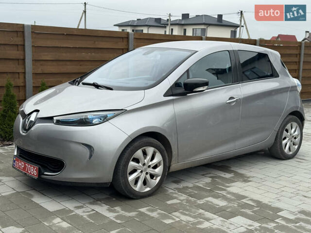 Рено Зое, об'ємом двигуна 0 л та пробігом 96 тис. км за 6800 $, фото 1 на Automoto.ua
