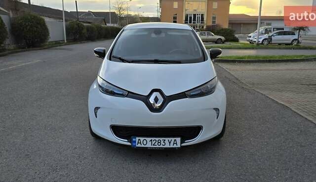 Рено Зое, об'ємом двигуна 0 л та пробігом 86 тис. км за 12700 $, фото 1 на Automoto.ua