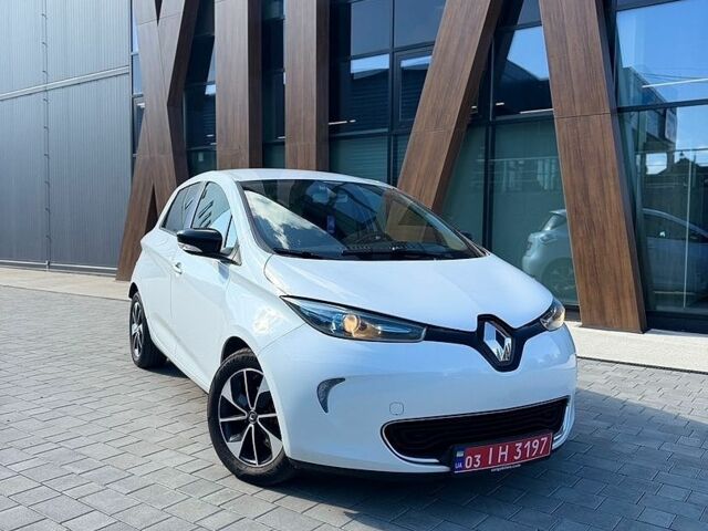 Рено Зое, объемом двигателя 0 л и пробегом 155 тыс. км за 9199 $, фото 1 на Automoto.ua