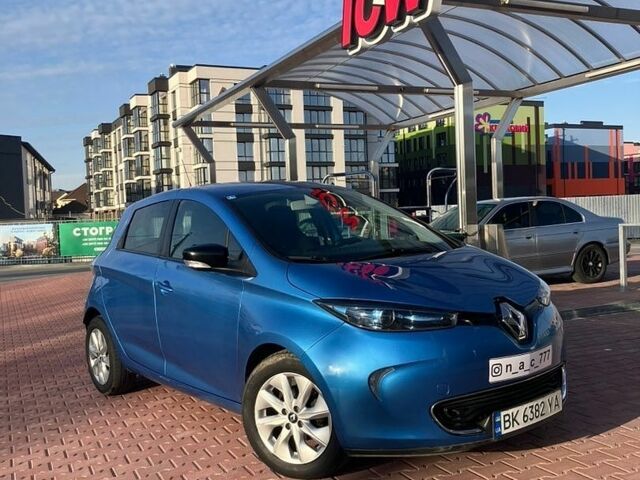 Рено Зое, объемом двигателя 0 л и пробегом 110 тыс. км за 9700 $, фото 1 на Automoto.ua