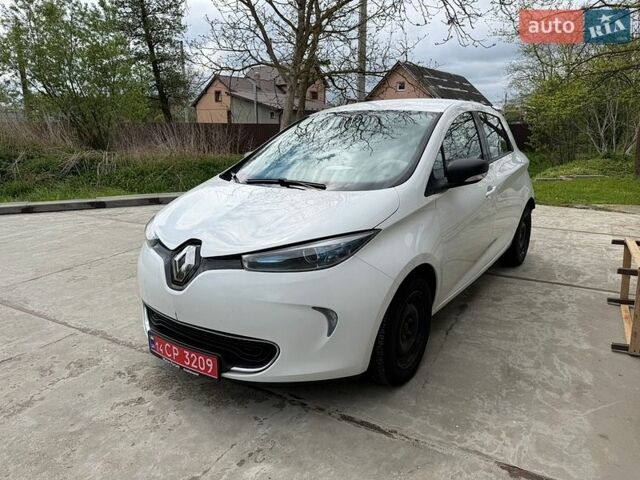 Рено Зое, объемом двигателя 0 л и пробегом 166 тыс. км за 9400 $, фото 1 на Automoto.ua