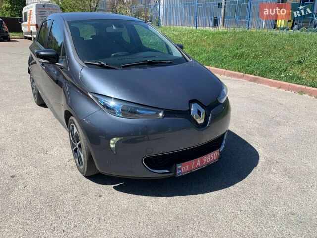 Рено Зое, объемом двигателя 0 л и пробегом 136 тыс. км за 9599 $, фото 1 на Automoto.ua