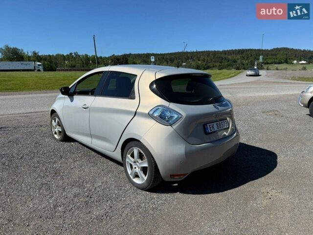 Рено Зое, объемом двигателя 0 л и пробегом 80 тыс. км за 8000 $, фото 1 на Automoto.ua