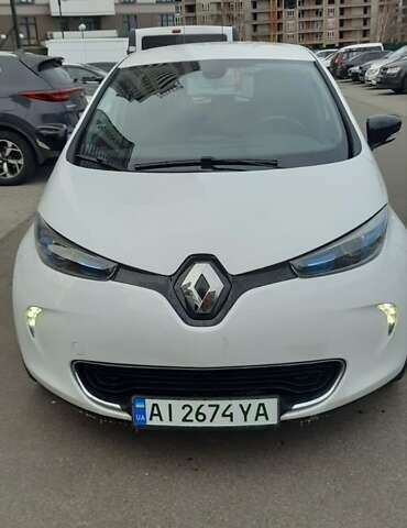Рено Зое, объемом двигателя 0 л и пробегом 149 тыс. км за 10300 $, фото 1 на Automoto.ua