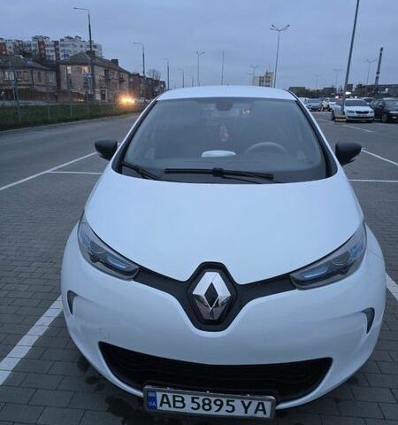 Рено Зое, объемом двигателя 0 л и пробегом 124 тыс. км за 8500 $, фото 1 на Automoto.ua