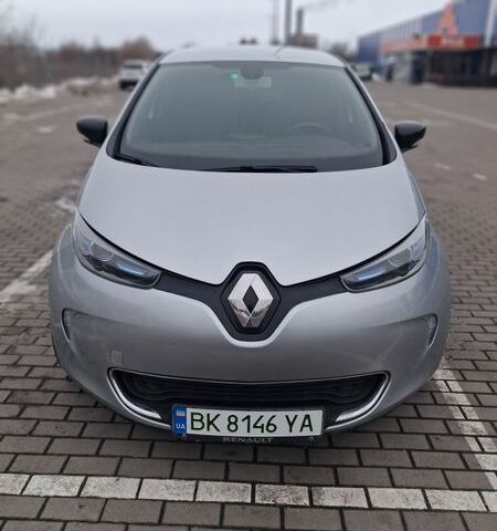 Рено Зое, объемом двигателя 0 л и пробегом 112 тыс. км за 10499 $, фото 1 на Automoto.ua