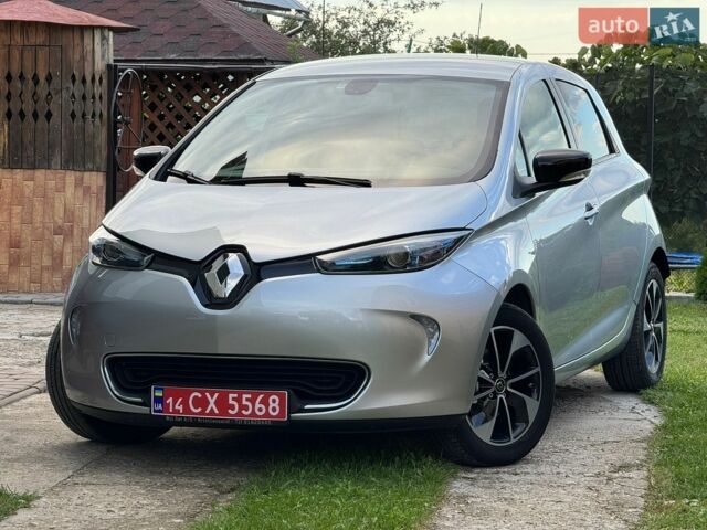 Рено Зое, объемом двигателя 0 л и пробегом 99 тыс. км за 11350 $, фото 1 на Automoto.ua