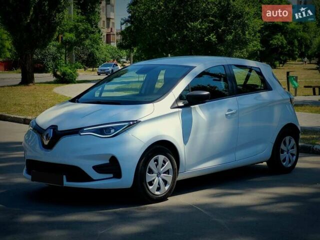 Рено Зое, об'ємом двигуна 0 л та пробігом 32 тис. км за 11400 $, фото 1 на Automoto.ua