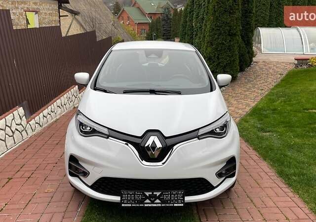 Рено Зое, объемом двигателя 0 л и пробегом 123 тыс. км за 11700 $, фото 1 на Automoto.ua