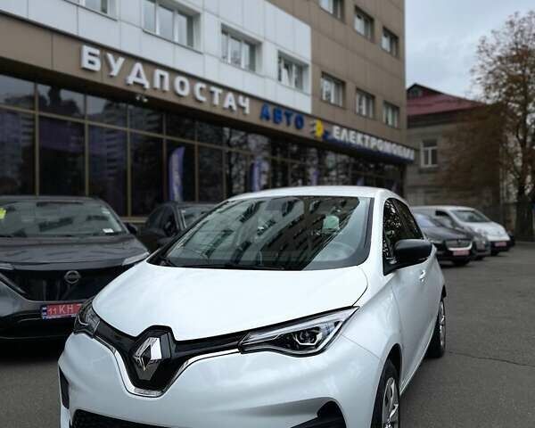 Рено Зое, объемом двигателя 0 л и пробегом 35 тыс. км за 13199 $, фото 1 на Automoto.ua