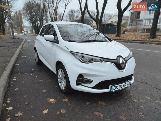 Рено Зое, об'ємом двигуна 0 л та пробігом 71 тис. км за 12600 $, фото 1 на Automoto.ua