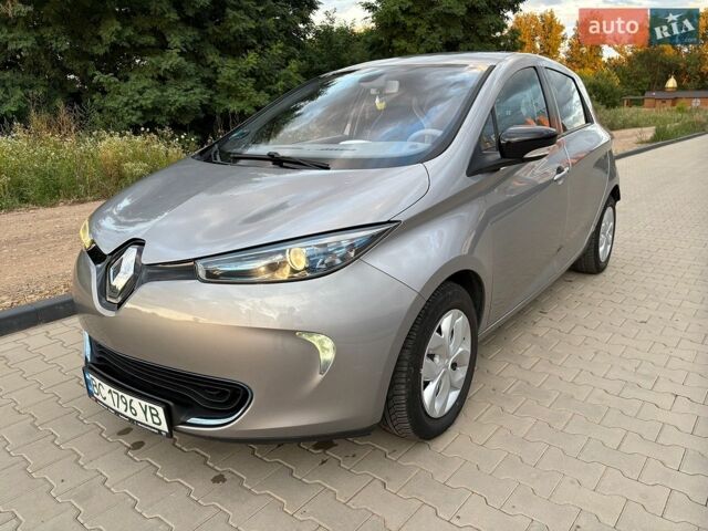 Сірий Рено Зое, об'ємом двигуна 0 л та пробігом 71 тис. км за 6900 $, фото 1 на Automoto.ua