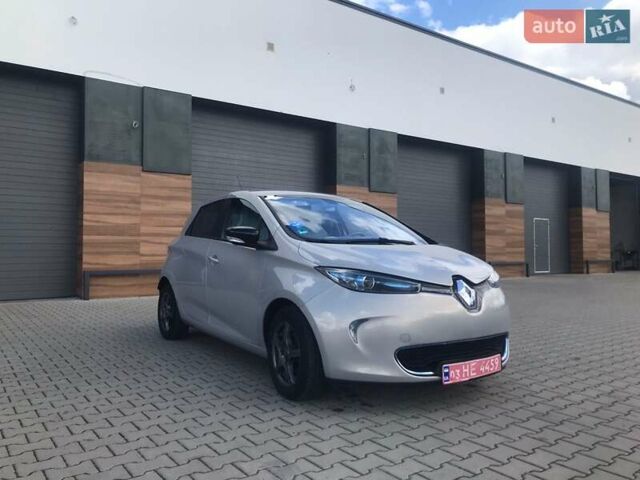 Сірий Рено Зое, об'ємом двигуна 0 л та пробігом 72 тис. км за 6500 $, фото 1 на Automoto.ua