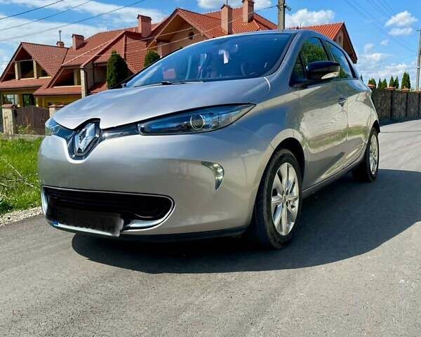 Сірий Рено Зое, об'ємом двигуна 0 л та пробігом 63 тис. км за 8500 $, фото 1 на Automoto.ua