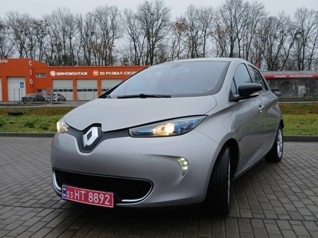 Сірий Рено Зое, об'ємом двигуна 0 л та пробігом 88 тис. км за 5950 $, фото 1 на Automoto.ua