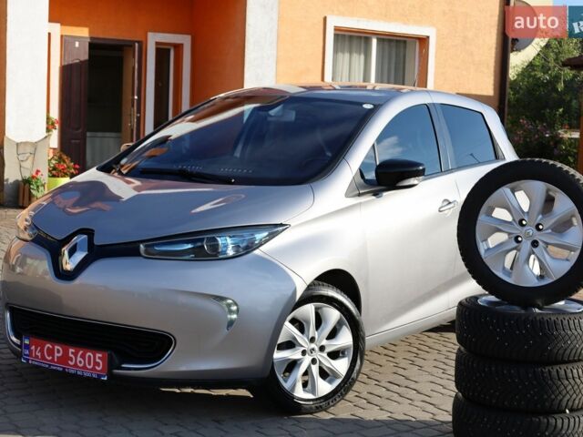 Сірий Рено Зое, об'ємом двигуна 0 л та пробігом 89 тис. км за 7350 $, фото 1 на Automoto.ua