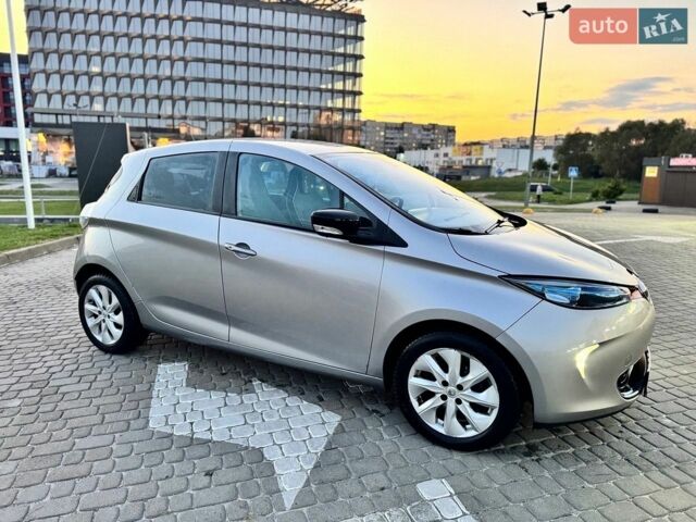 Сірий Рено Зое, об'ємом двигуна 0 л та пробігом 96 тис. км за 6800 $, фото 1 на Automoto.ua