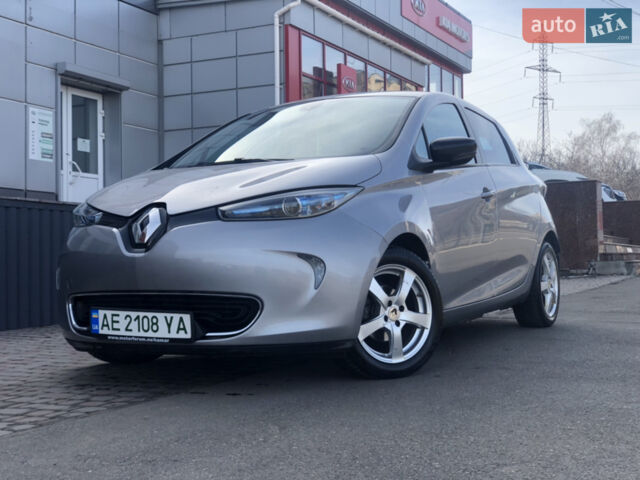 Сірий Рено Зое, об'ємом двигуна 0 л та пробігом 85 тис. км за 7500 $, фото 1 на Automoto.ua