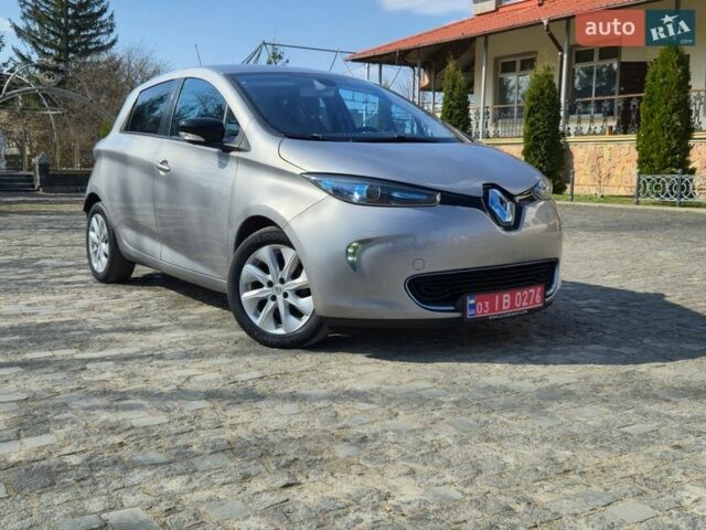 Сірий Рено Зое, об'ємом двигуна 0 л та пробігом 72 тис. км за 6800 $, фото 1 на Automoto.ua