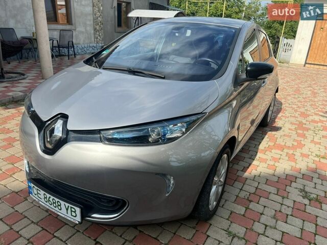 Сірий Рено Зое, об'ємом двигуна 0 л та пробігом 170 тис. км за 6900 $, фото 1 на Automoto.ua