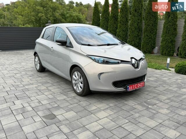 Сірий Рено Зое, об'ємом двигуна 0 л та пробігом 120 тис. км за 6950 $, фото 1 на Automoto.ua