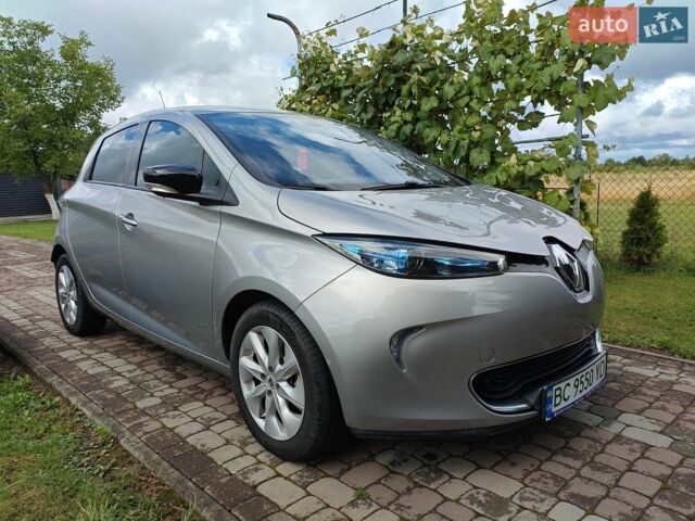 Серый Рено Зое, объемом двигателя 0 л и пробегом 150 тыс. км за 7200 $, фото 1 на Automoto.ua