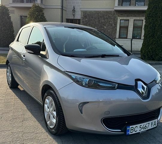 Сірий Рено Зое, об'ємом двигуна 0 л та пробігом 74 тис. км за 7100 $, фото 1 на Automoto.ua