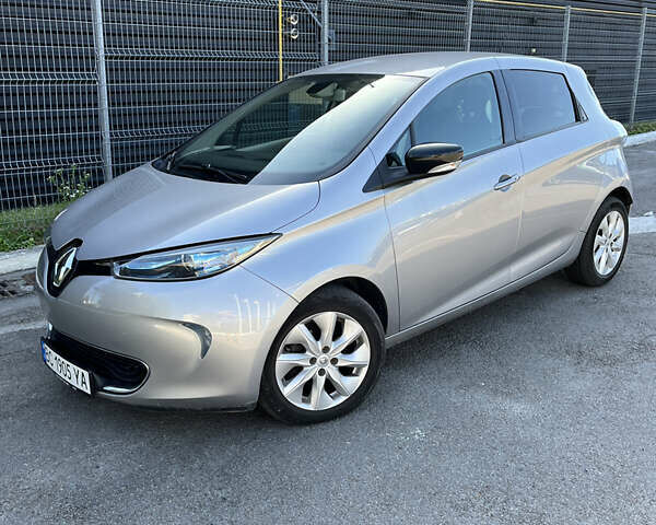 Сірий Рено Зое, об'ємом двигуна 0 л та пробігом 83 тис. км за 8700 $, фото 1 на Automoto.ua